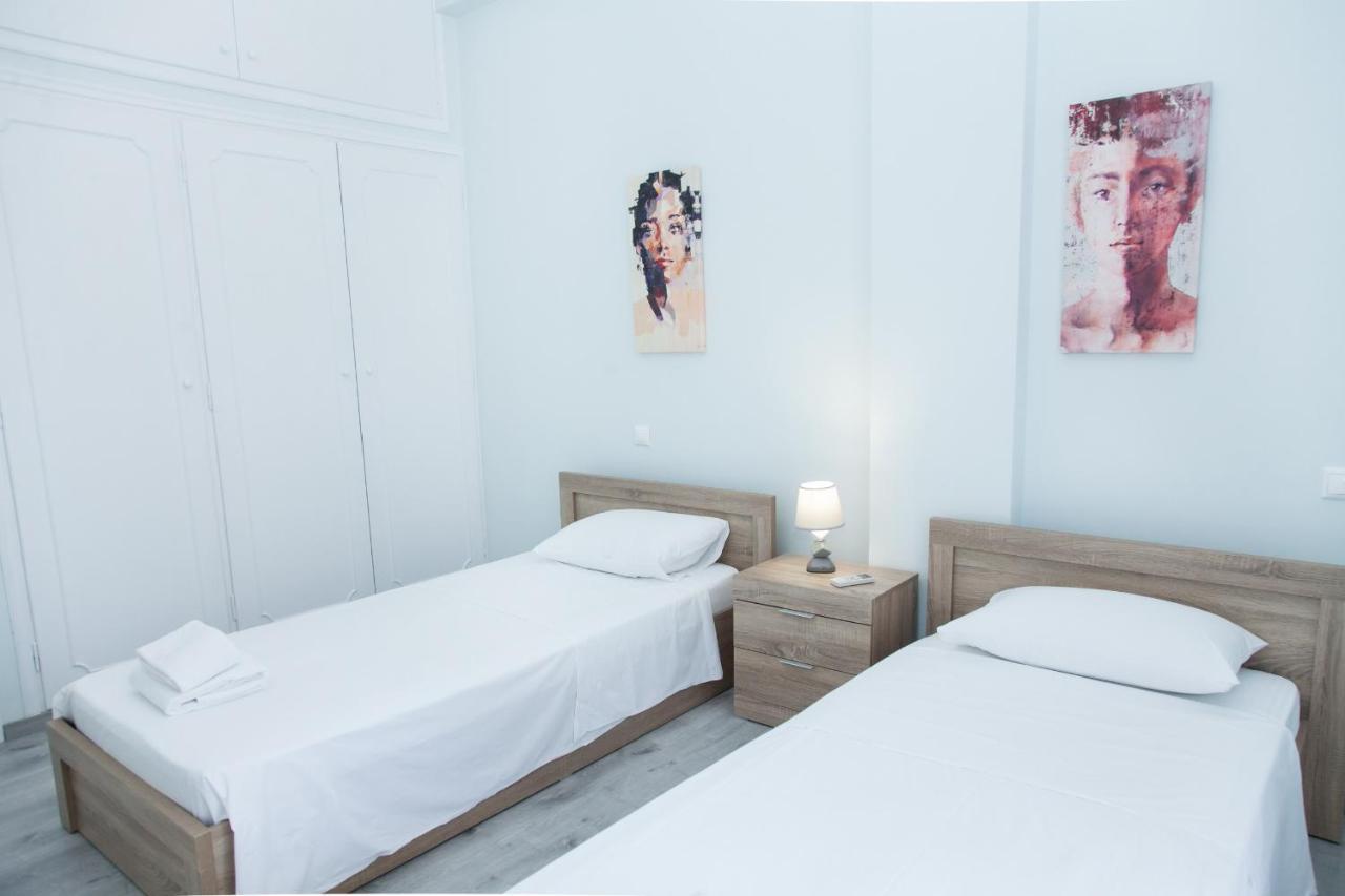 Sunny And Minimal Apt In Glyfada With 3 Bdrm Athen Eksteriør bilde
