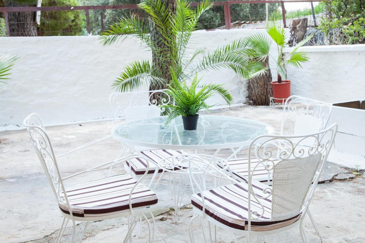 Sunny And Minimal Apt In Glyfada With 3 Bdrm Athen Eksteriør bilde