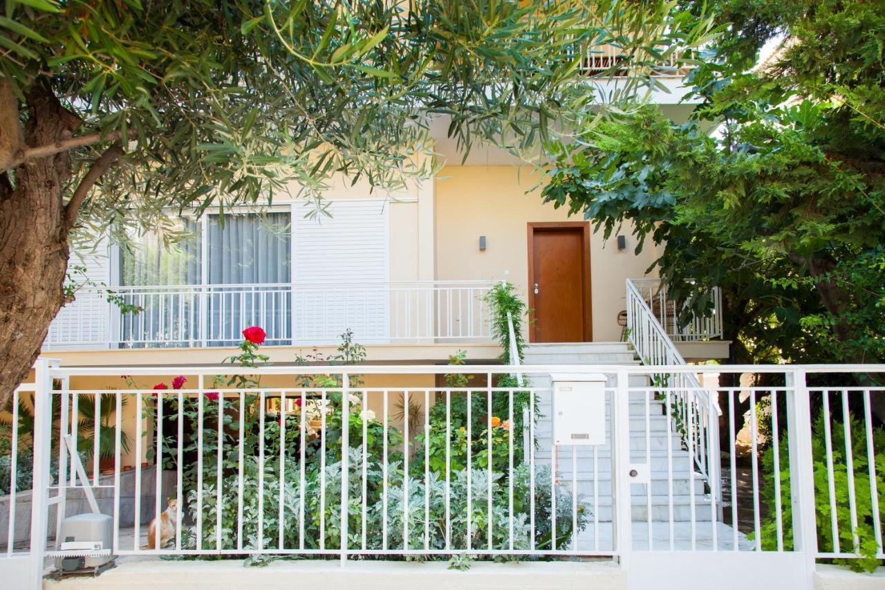 Sunny And Minimal Apt In Glyfada With 3 Bdrm Athen Eksteriør bilde